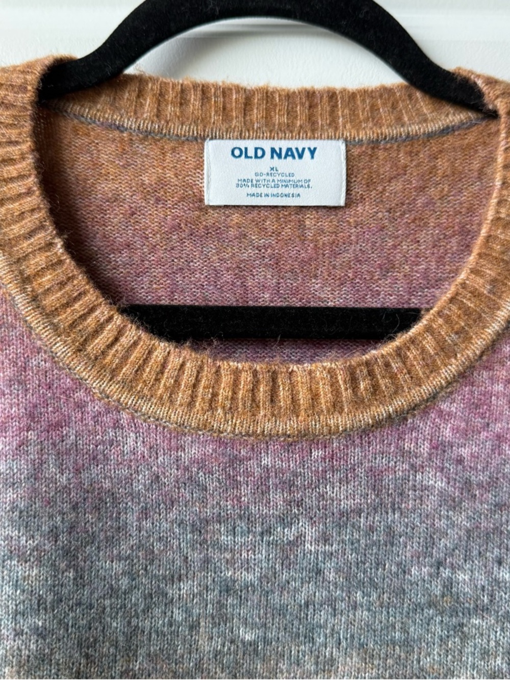 Old Navy Women’s Multicolor Ombre Sweater Size XL - Picture 4 of 5